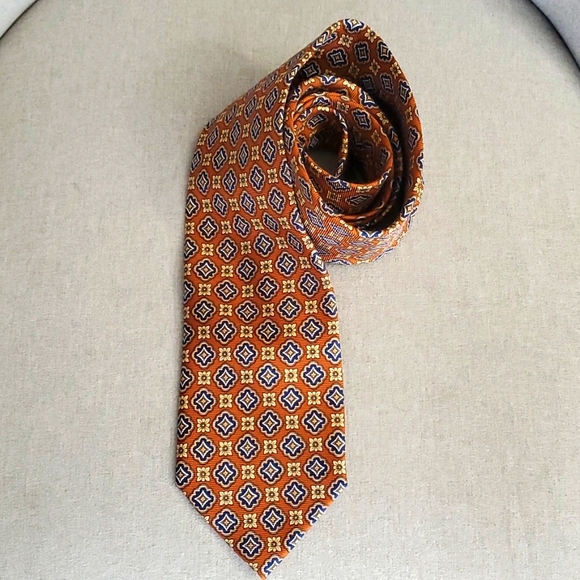 JOS. A. BANK TIE - Picture 3 of 10